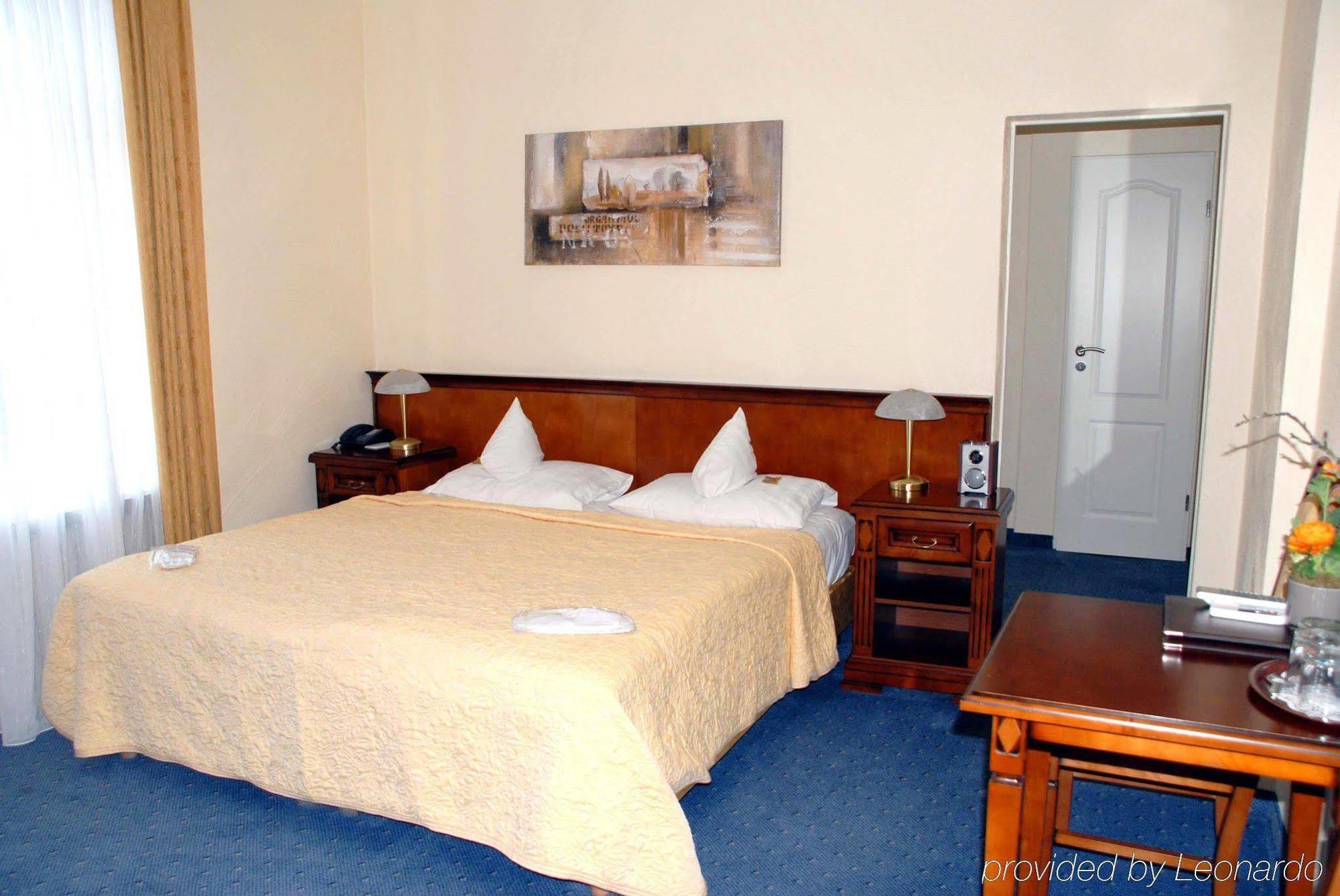 Hotel Baden Бонн Екстер'єр фото